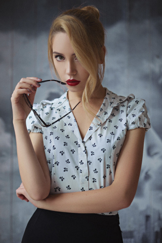 320x480 wallpaper Ksenia kokoreva, office outfit, girl model