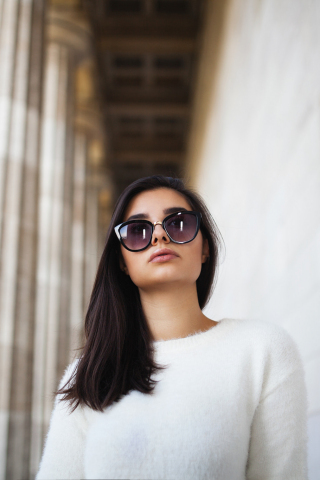 320x480 wallpaper Sunglasses, girl model, white dress