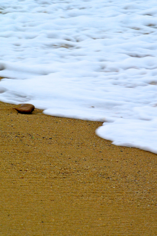 320x480 wallpaper Sand, foam, sea waves, beach, 4k