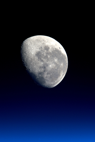 320x480 wallpaper Moon, close up, planet, 4k