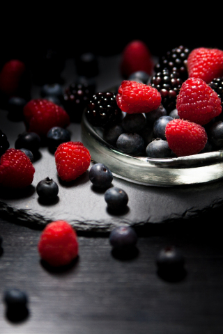 320x480 wallpaper Dark mood, food, fruits, blueberry, raspberry, blackberry, 4k