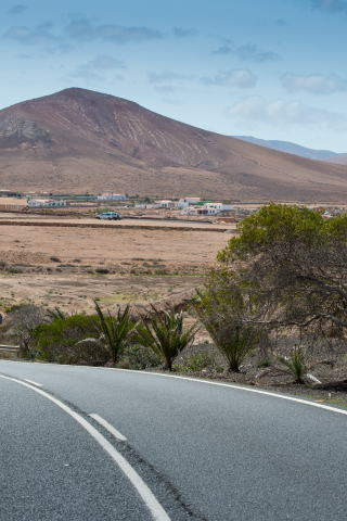 320x480 wallpaper Fuerteventura highway, road, mountains, landscape, marking
