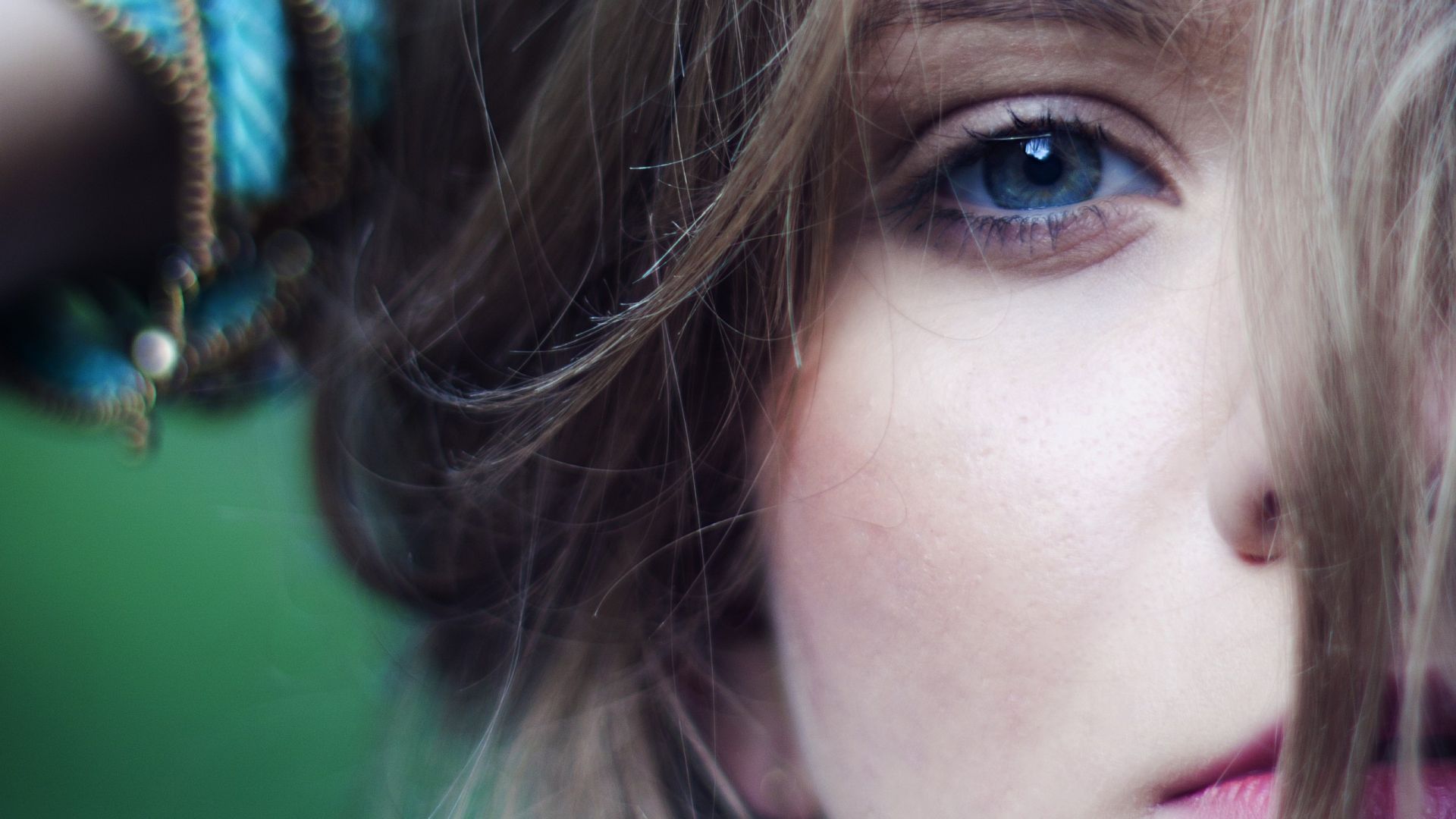 Wallpaper Blue eyes, woman's face