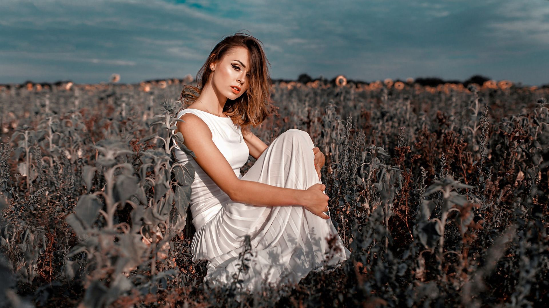 Wallpaper Farm, white dress, girl model