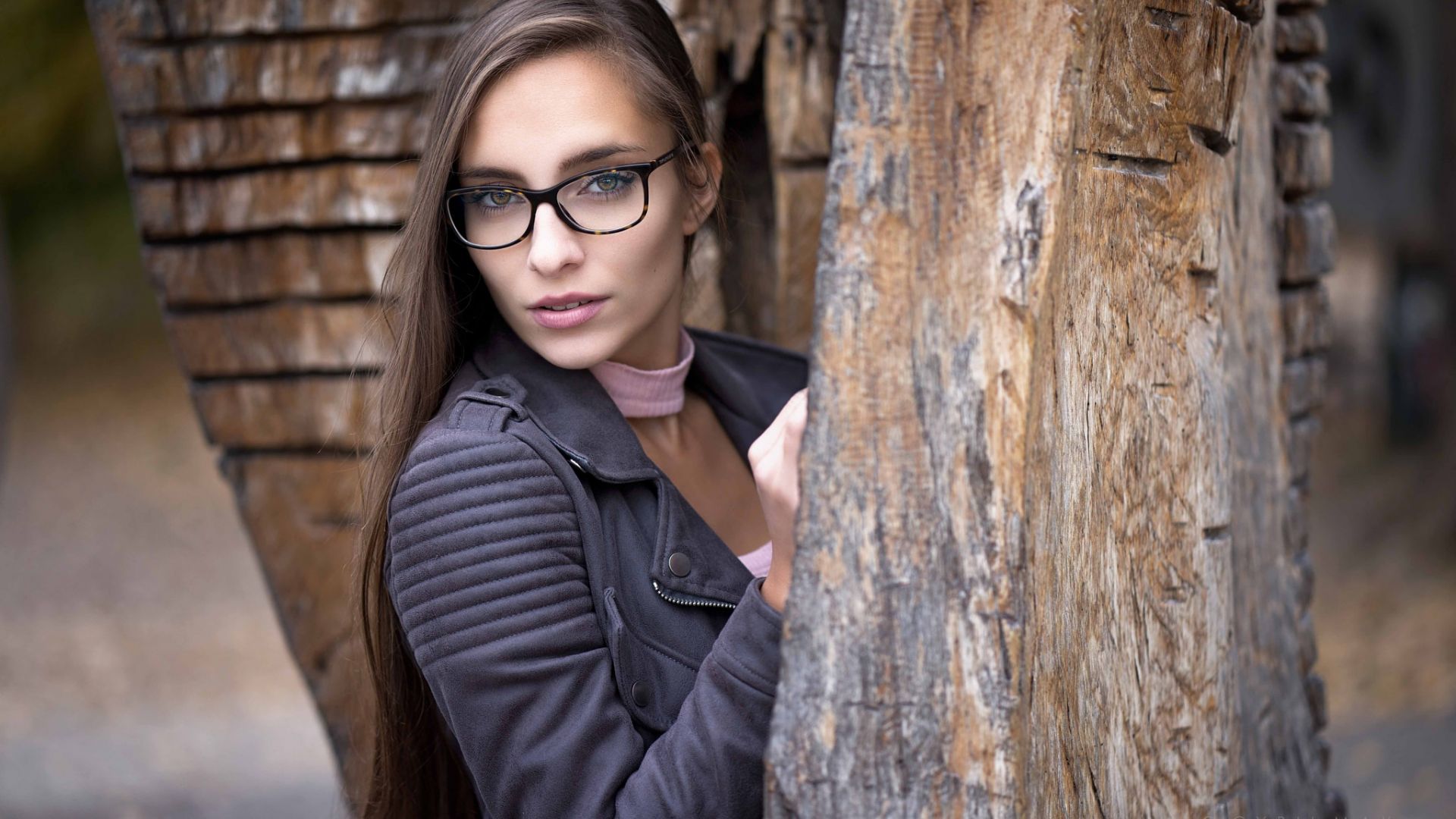 Wallpaper Behind the tree, girl model, glasses