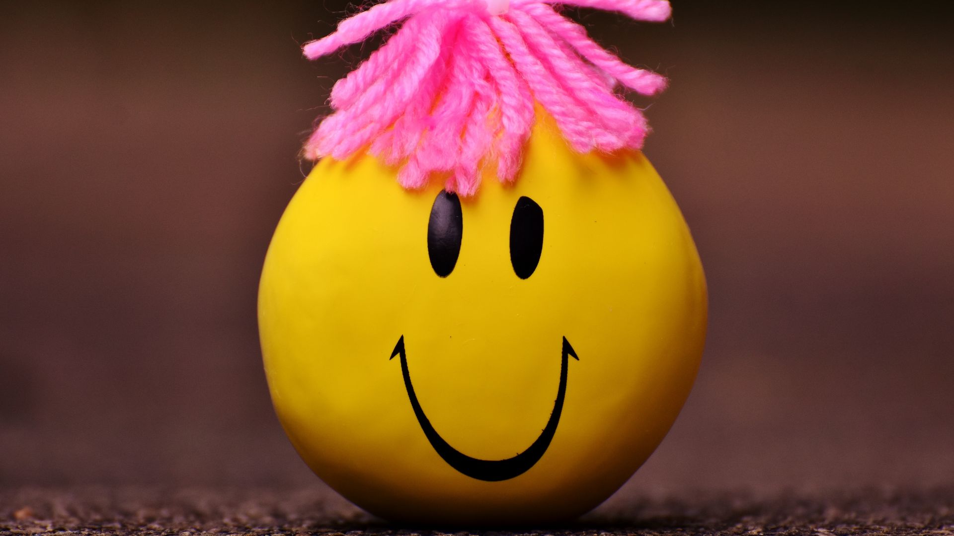 Wallpaper Yellow smiley ball, toys, funny