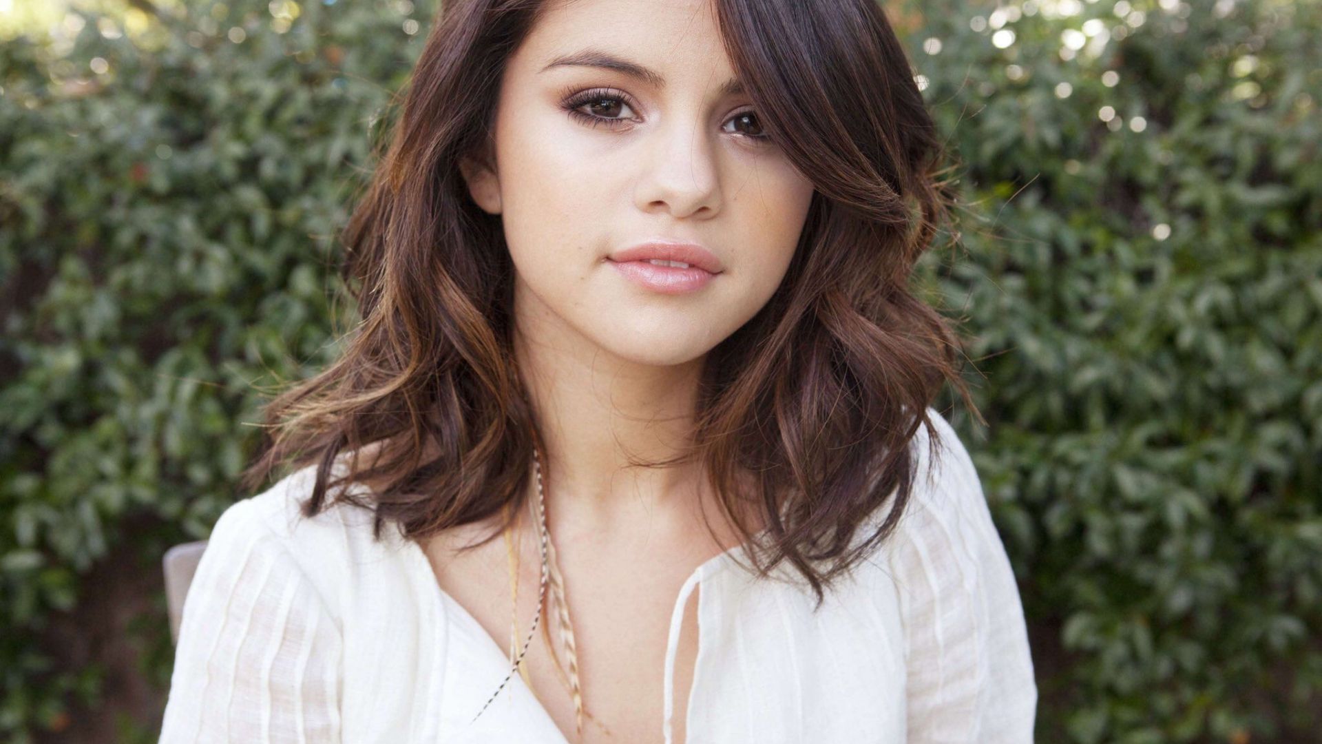 Wallpaper Selena gomez, beautiful celebrity, brunette