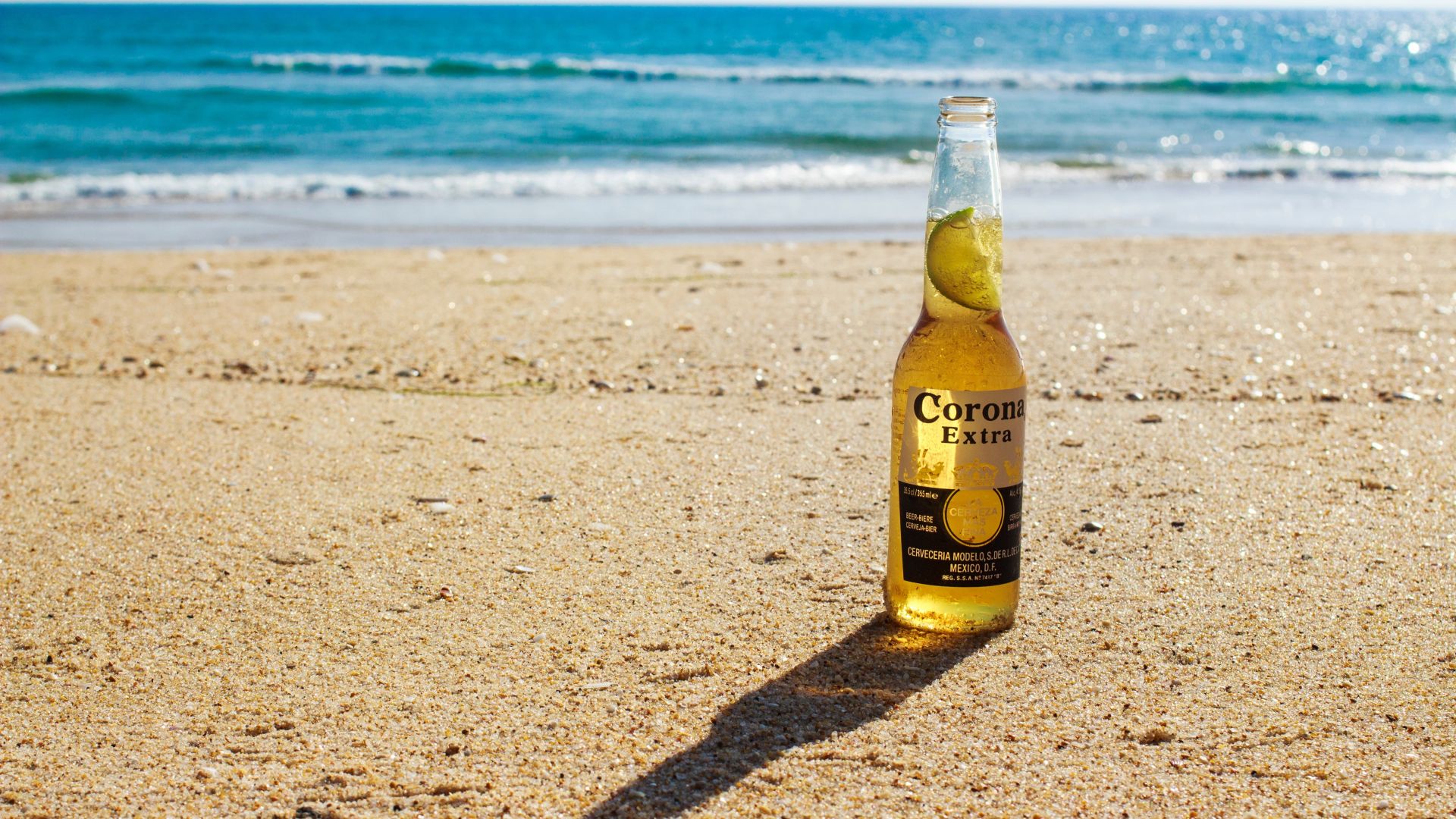 Desktop Wallpaper Corona Extra Beer Bottle At Beach, Hd Image, Picture,  Background, 4f1vcu