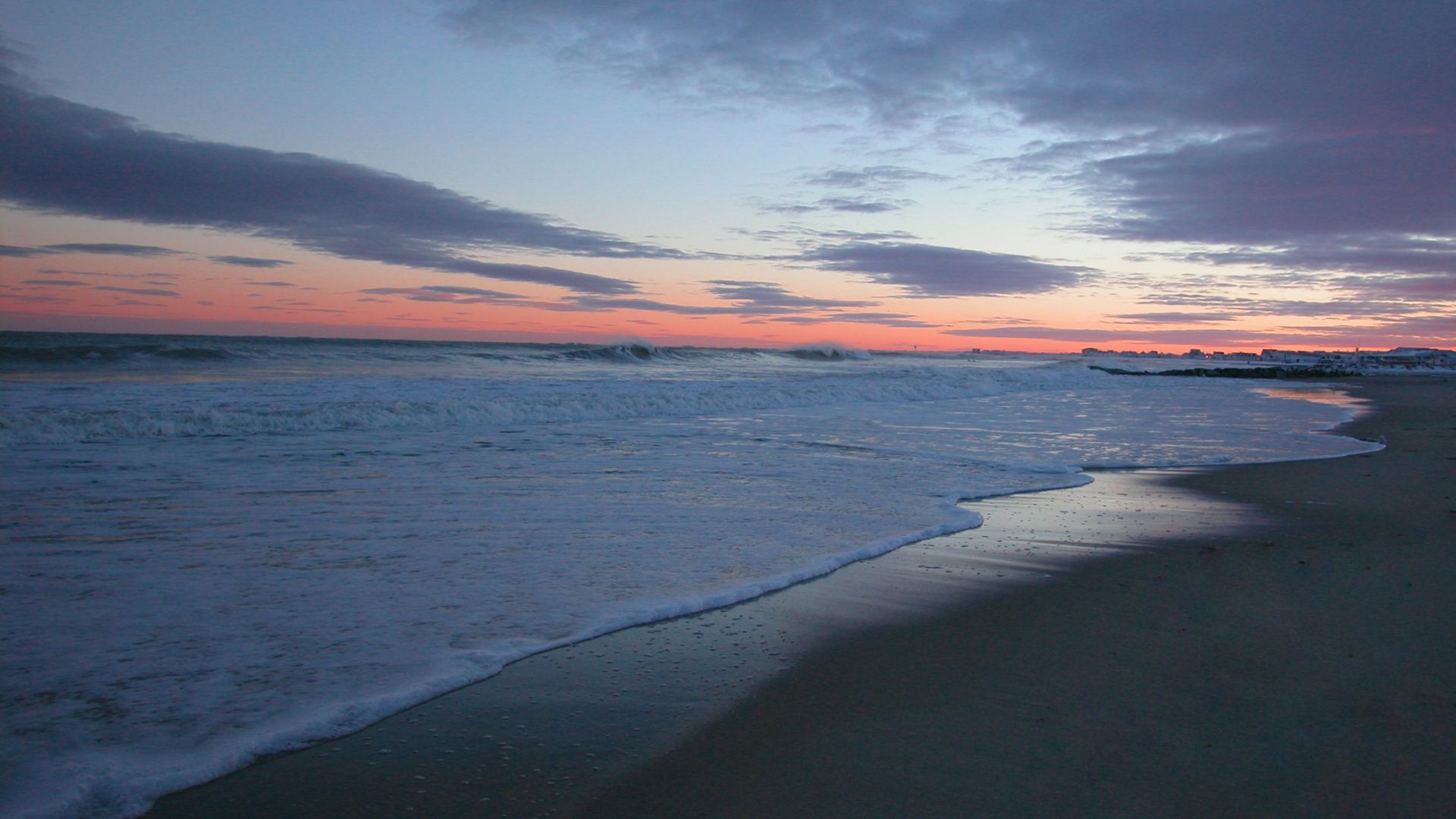 Wallpaper Skyline, sunset, soft sea waves, foam, beach