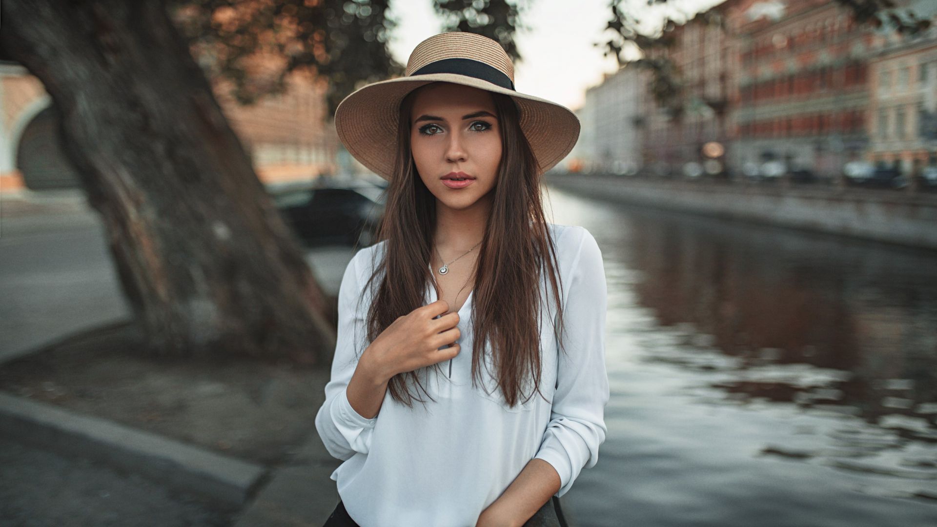 Wallpaper Brunette, hat, white top, girl model, outdoor