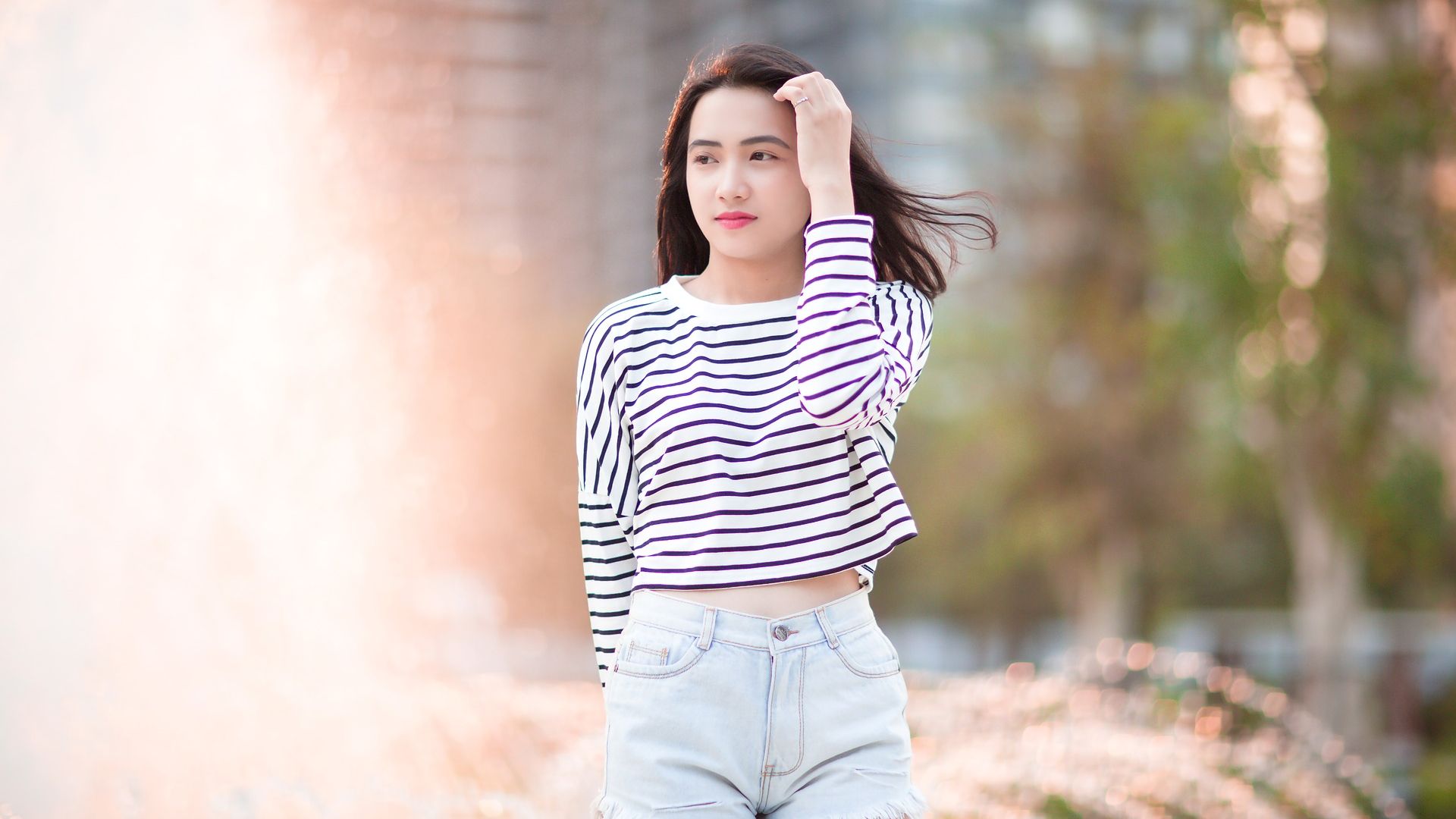 Wallpaper Girl model, young Asian model in short jeans