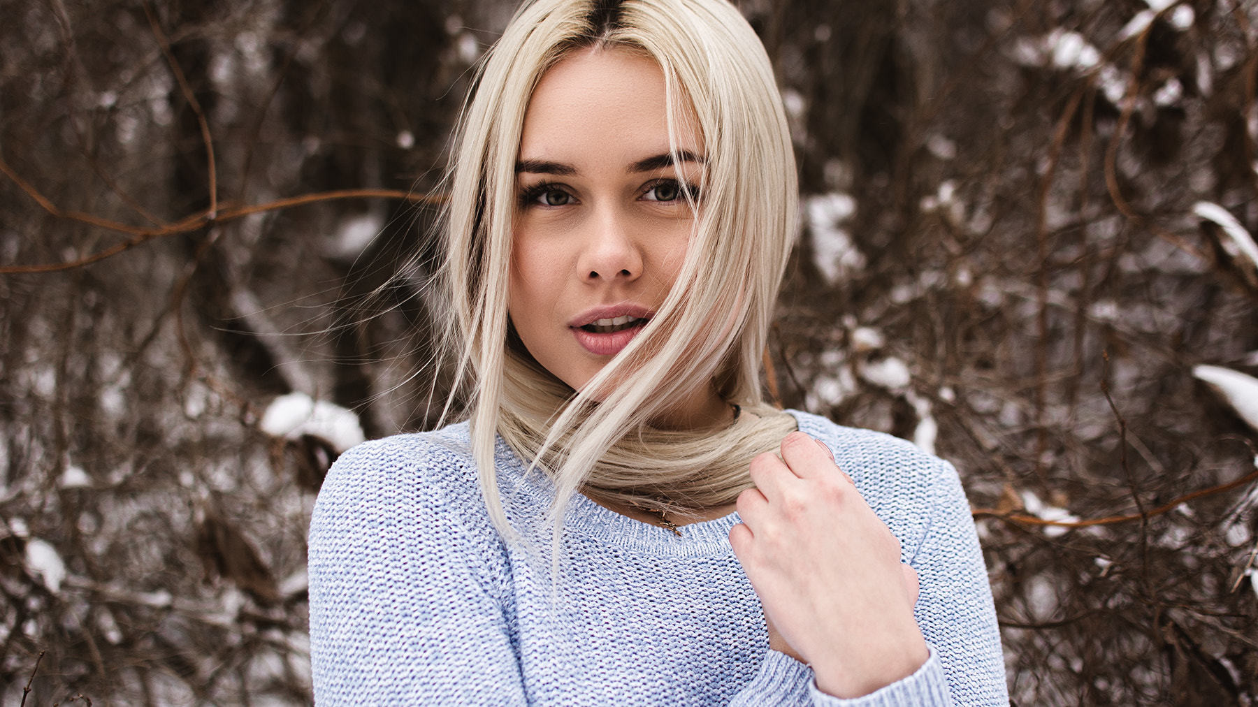 Wallpaper Sweater, winter, blonde woman