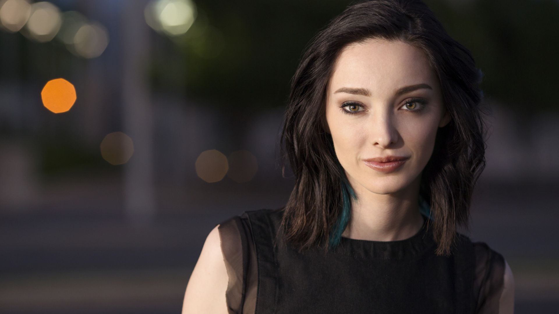 Wallpaper Emma Dumont, the gifted, actress, celebrity