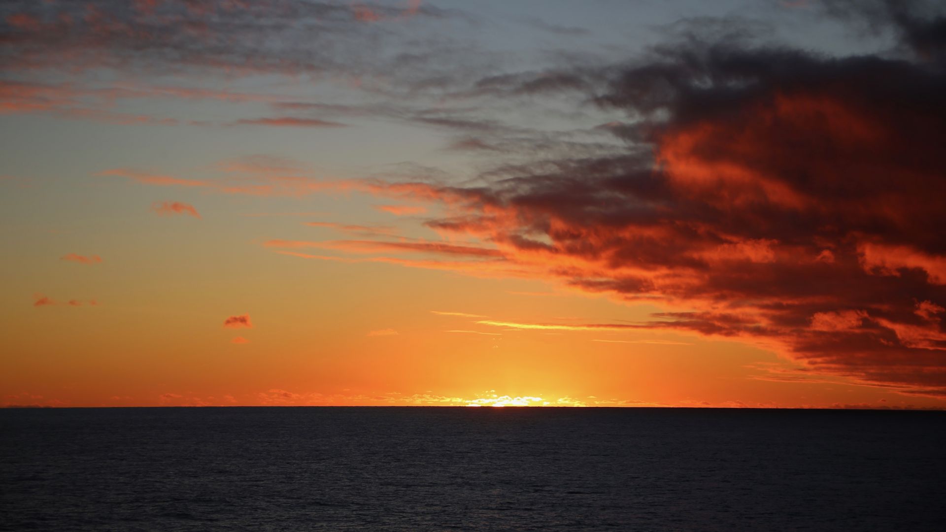 Wallpaper Sea, skyline, sunset, clouds, 5k