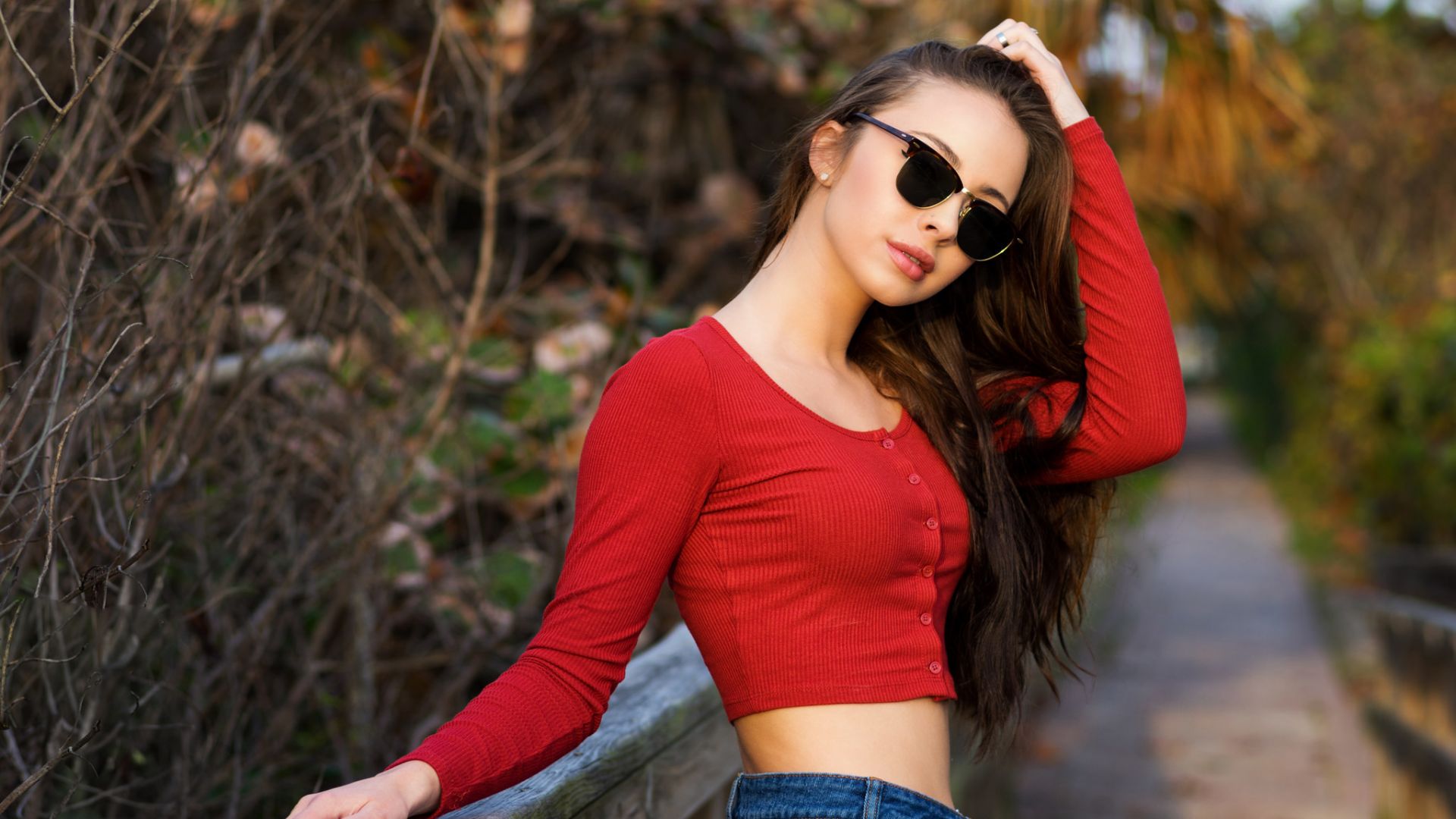 Wallpaper Sunglasses, girl model, outdoor