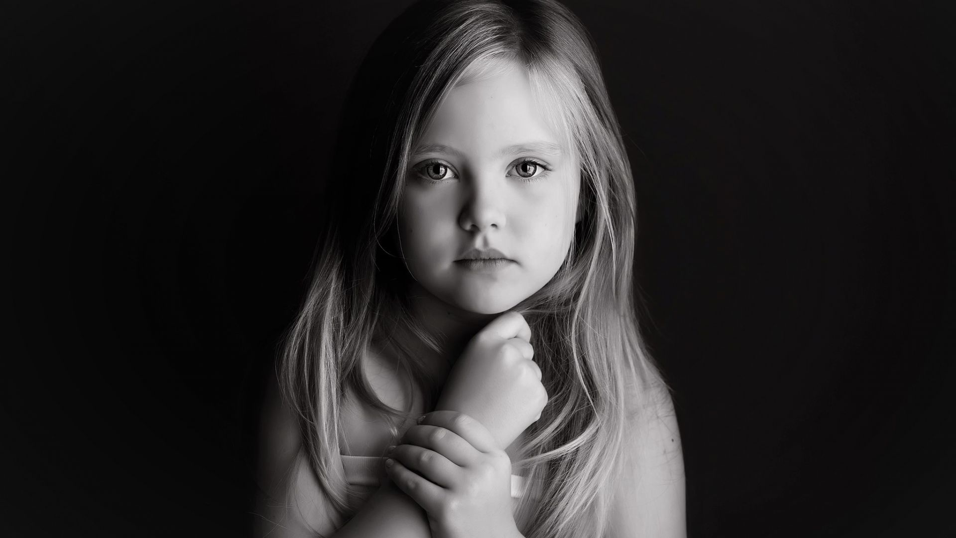 Wallpaper Cute girl, kid, monochrome