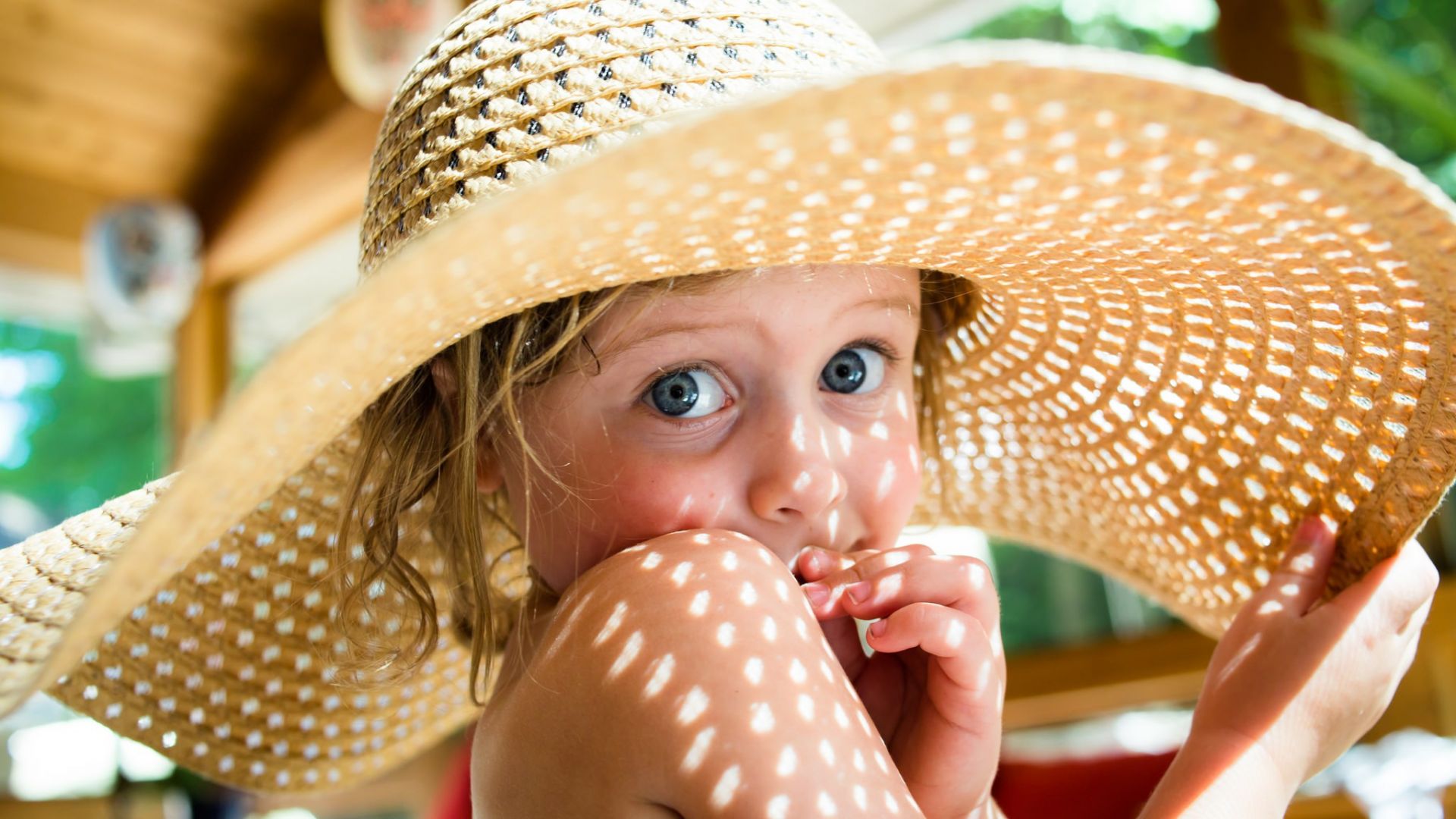 Wallpaper Cute little girl, big hat, summer, holiday