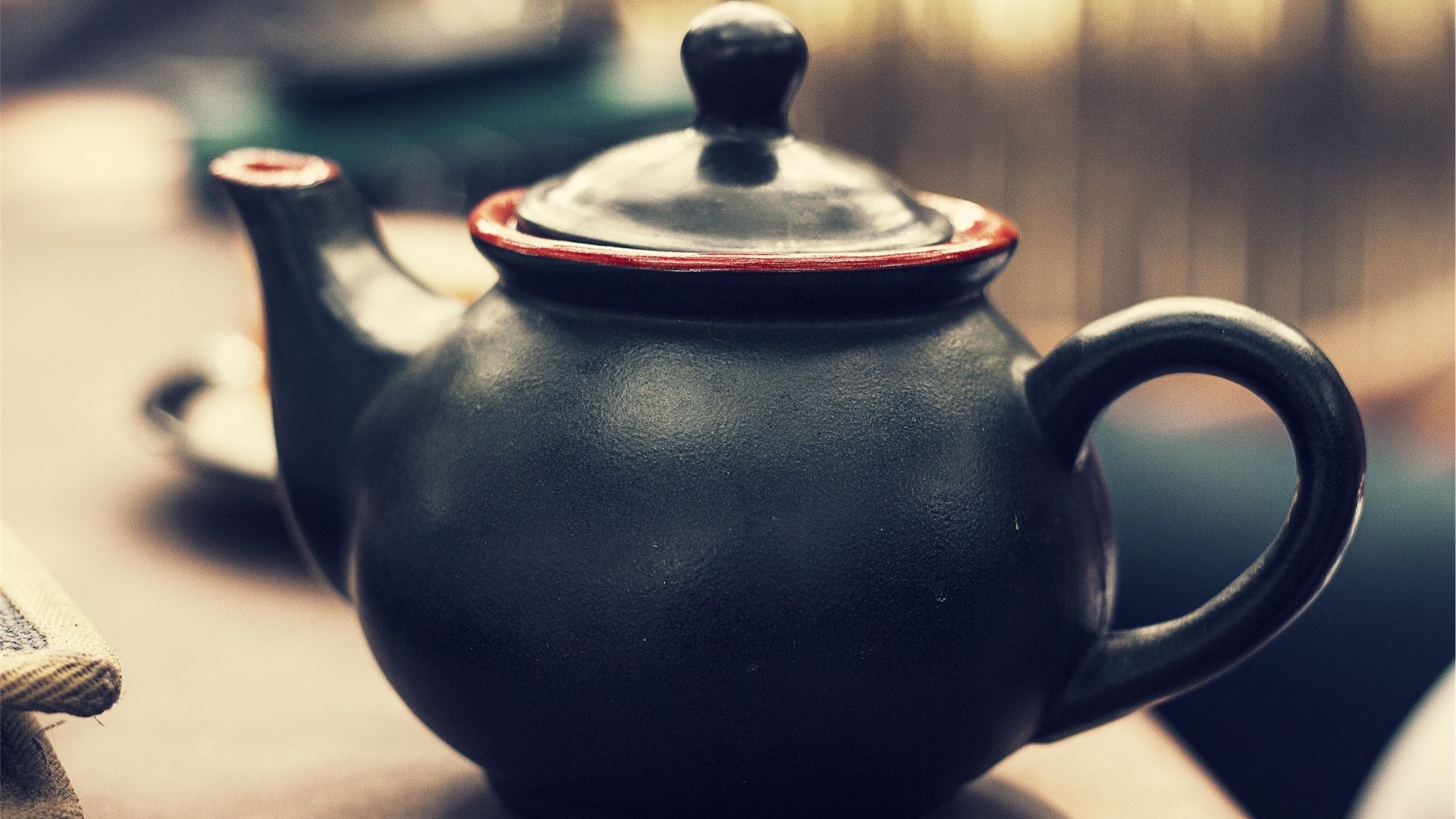 Wallpaper Ceramic Tea pot, close up