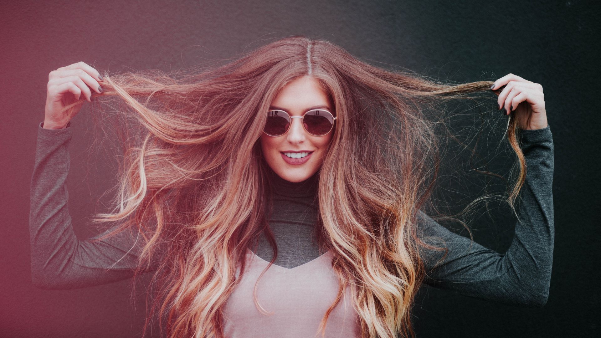 Wallpaper Blonde, sunglasses, happy, model