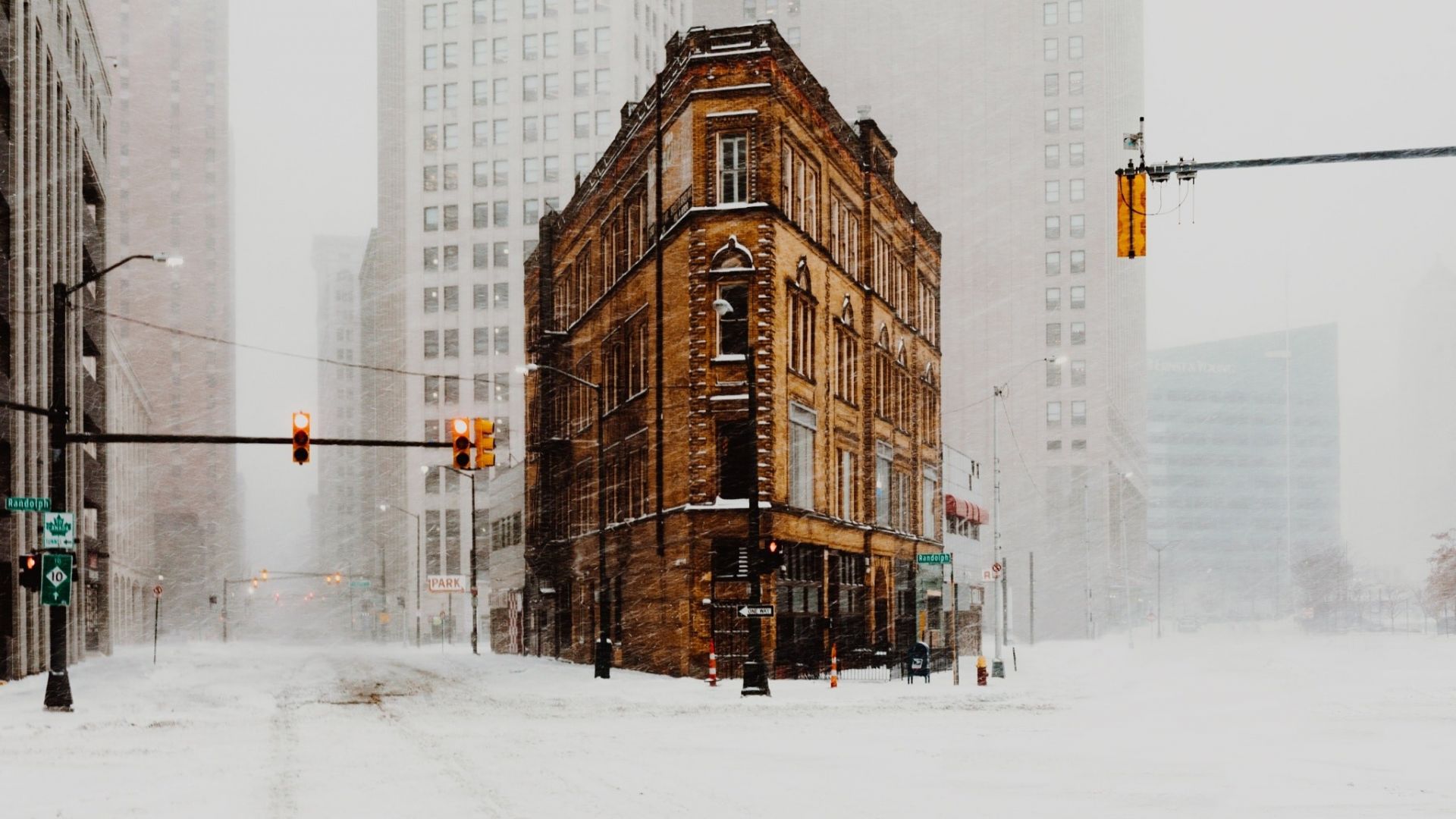Wallpaper Detroit, city, buildings, traffic lights, winter