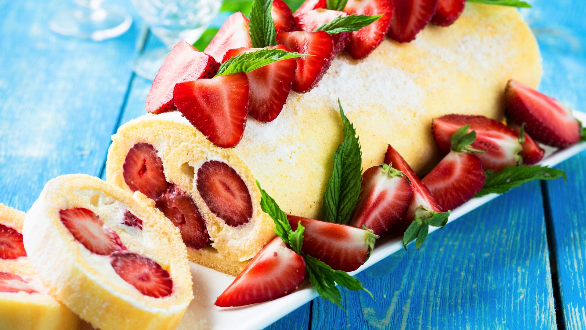 Wallpaper Strawberry, delicious dessert, baking