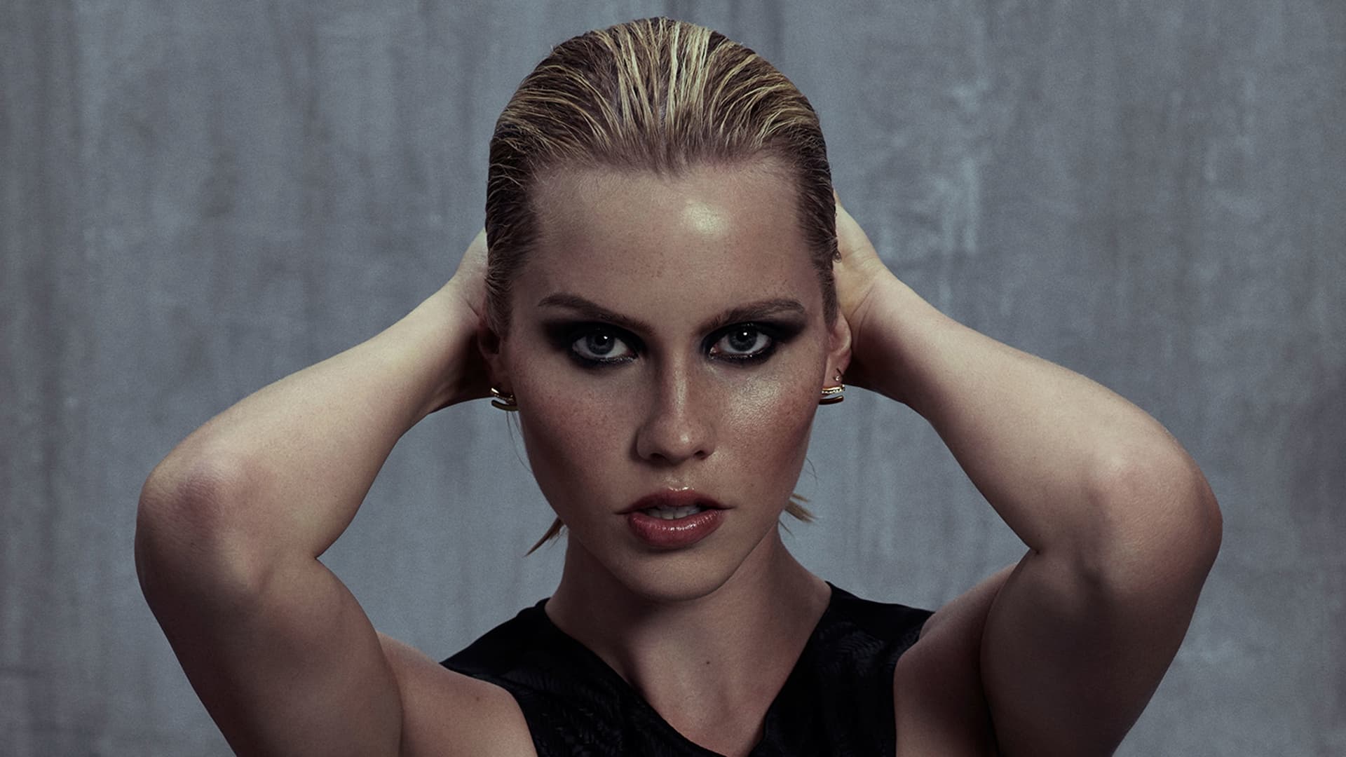 Wallpaper Hot American actress, Claire Holt