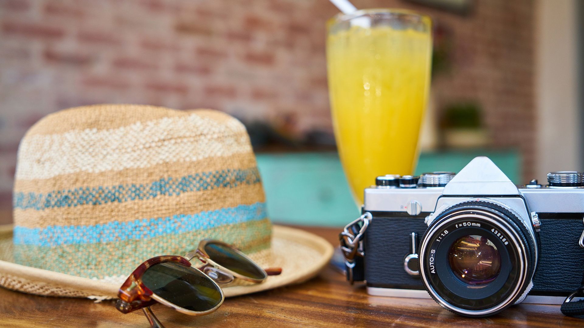 Wallpaper Camera, sunglasses, drinks, hat, holiday, summer