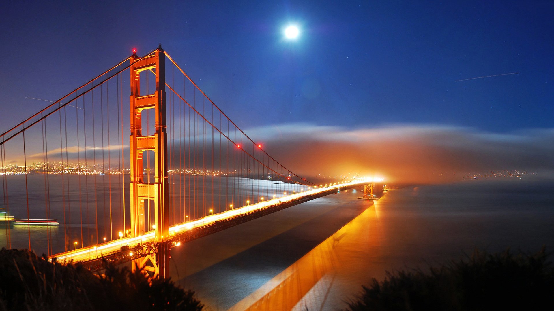 Wallpaper San Francisco's Golden Gate Bridge in night