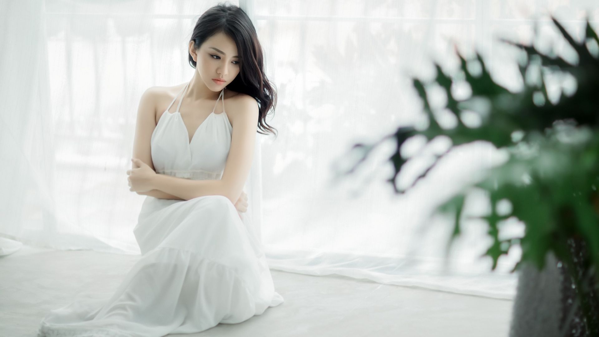 Wallpaper Asian model, white dress