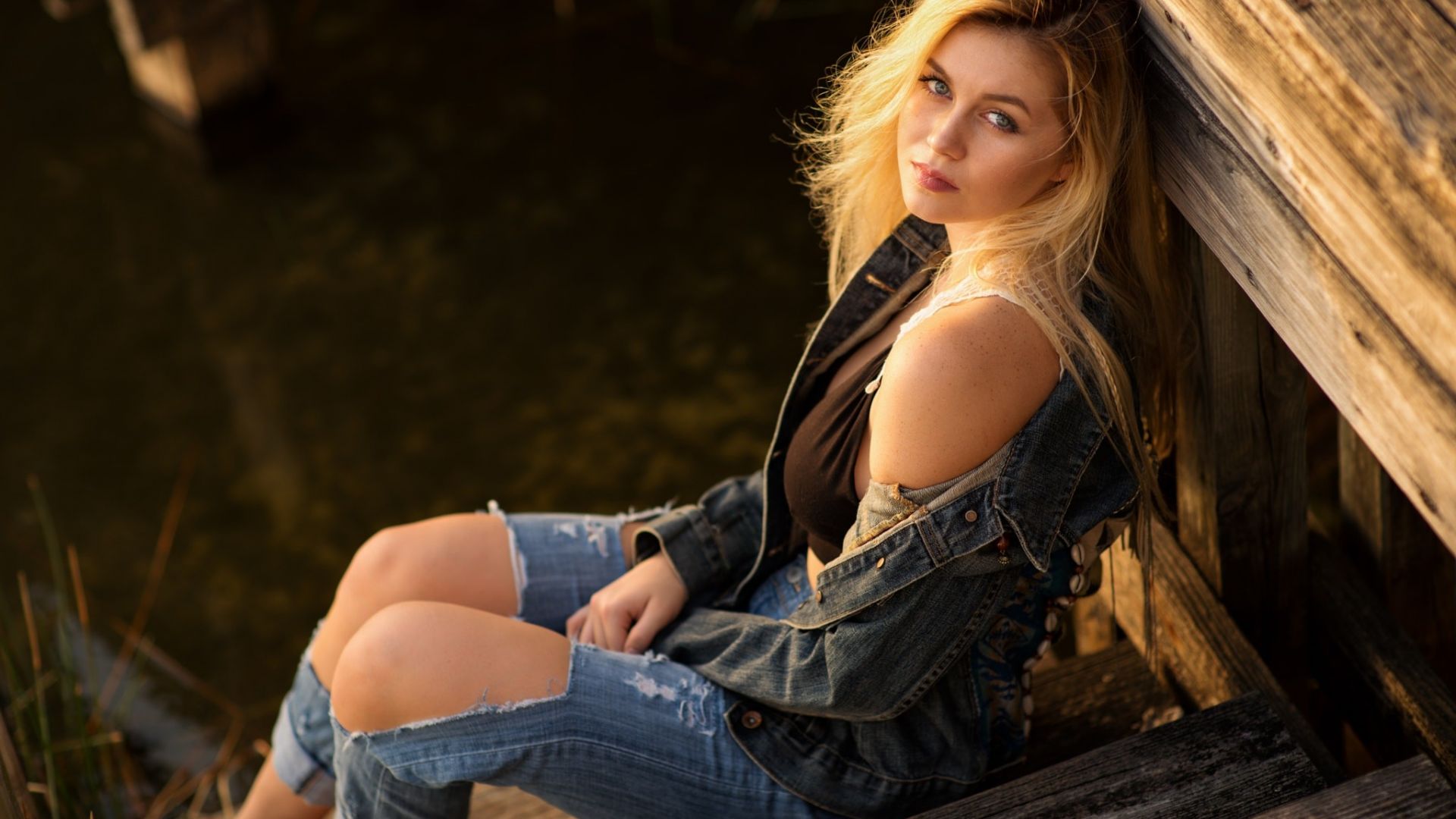 Wallpaper Blonde, girl, sitting on stairs, torn jeans