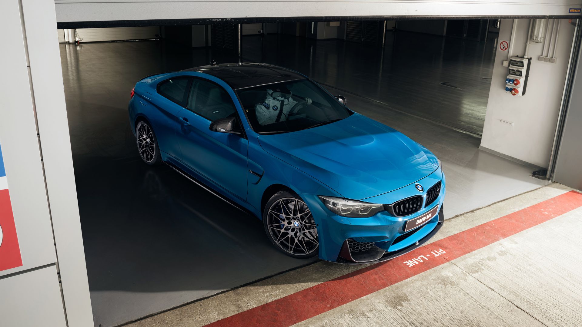 Wallpaper BMW M4 Competition, blue luxury car, side view