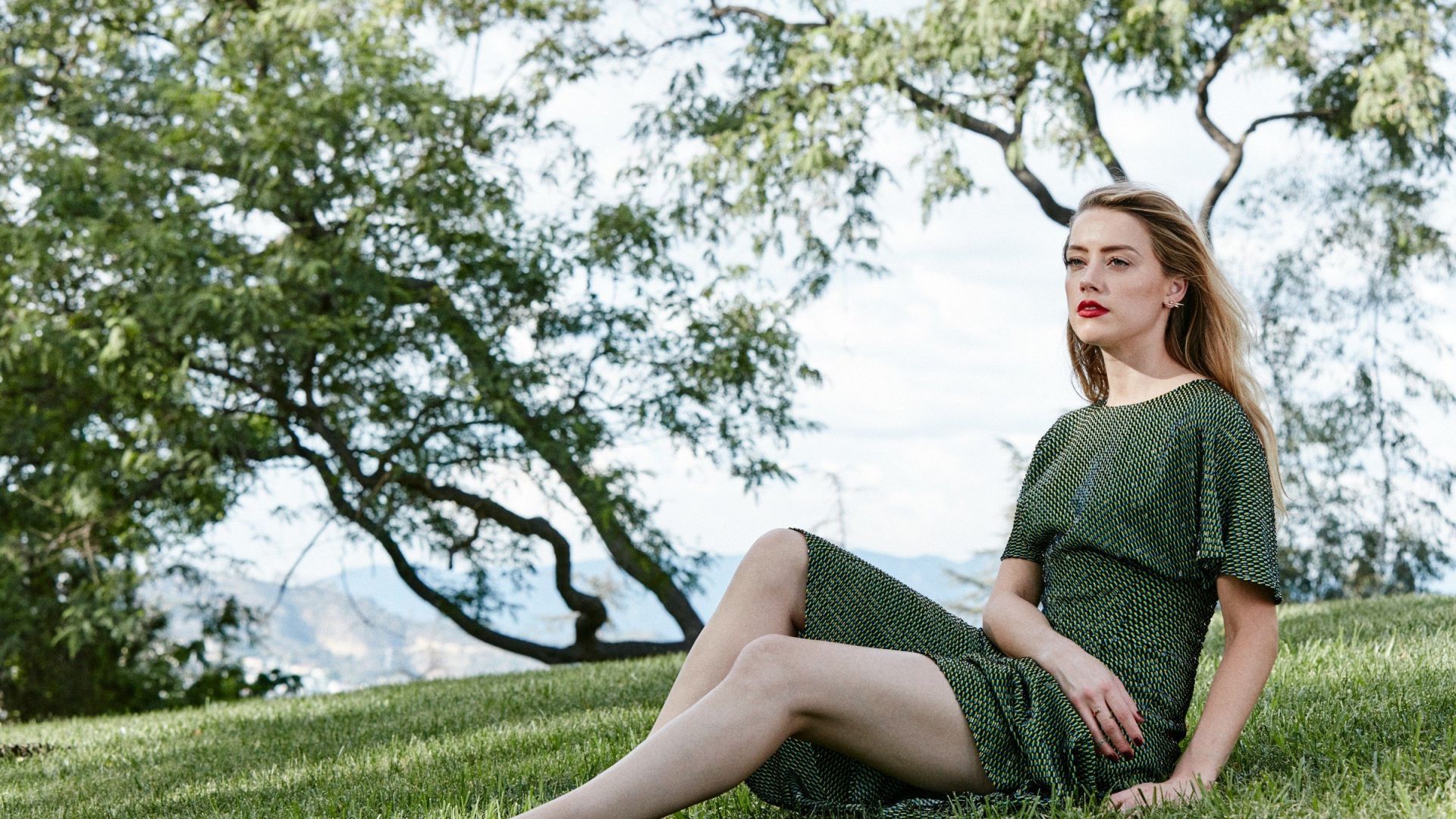 Wallpaper Outdoor, Amber Heard, outdoor, actress