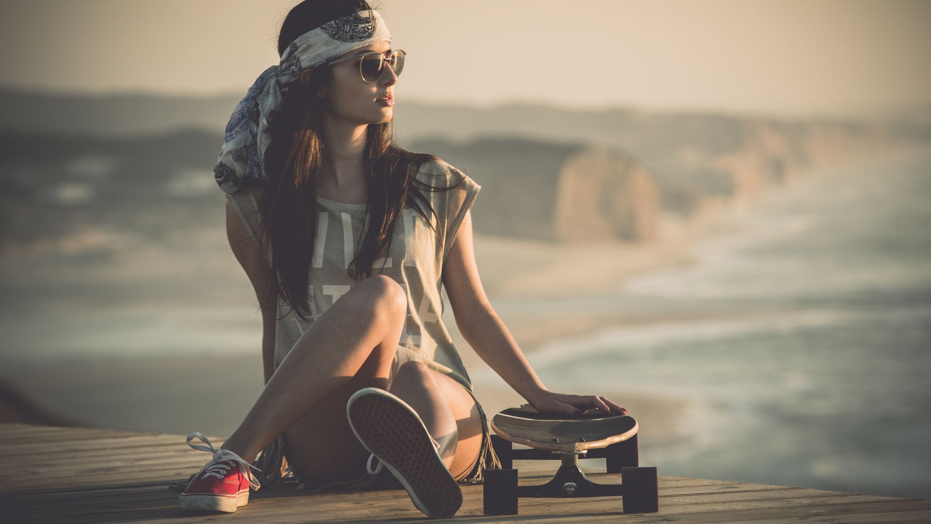 Wallpaper Skateboard, girl, model, outdoor, sunglasses