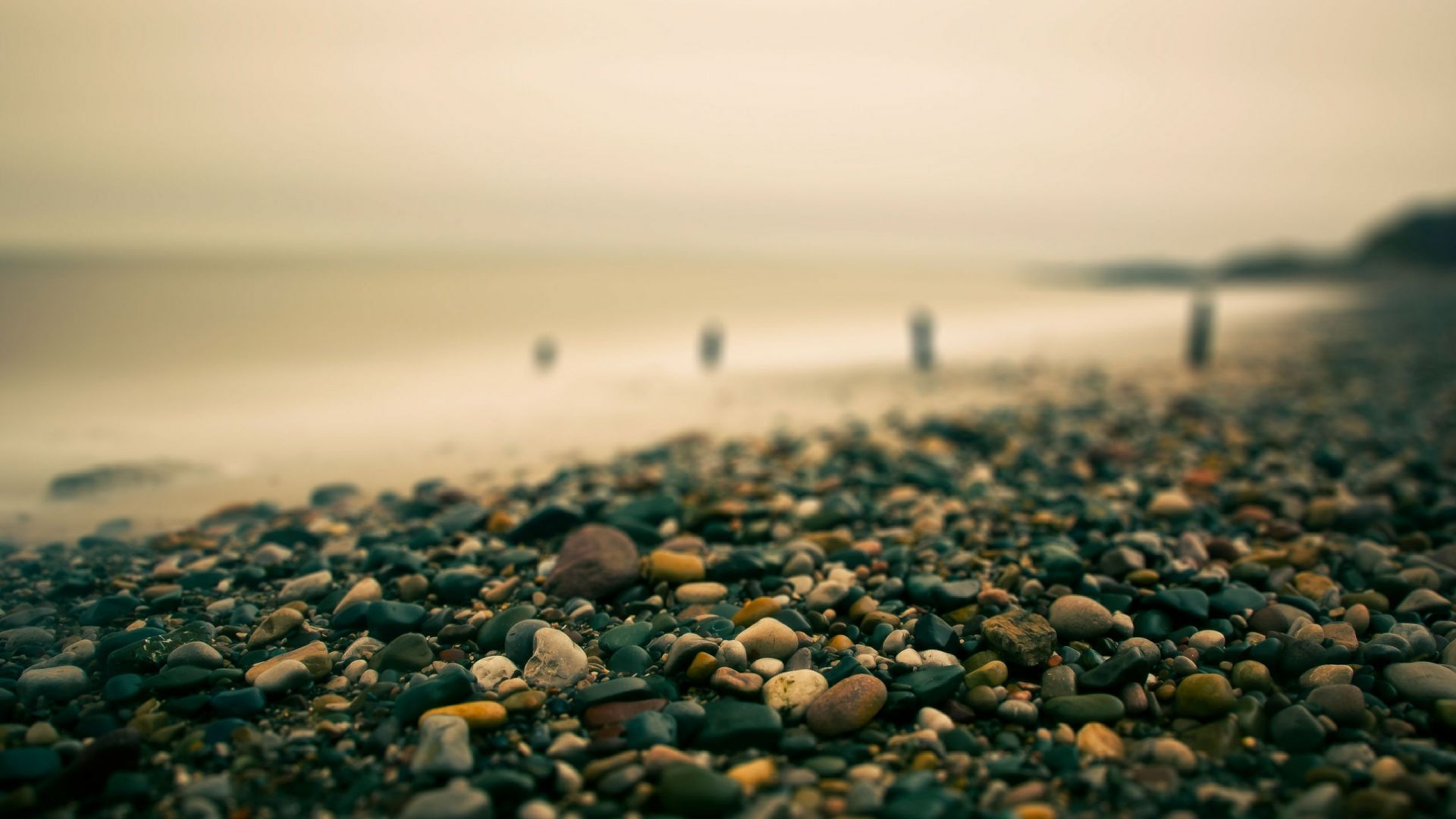 Wallpaper Rocks at beach blurred