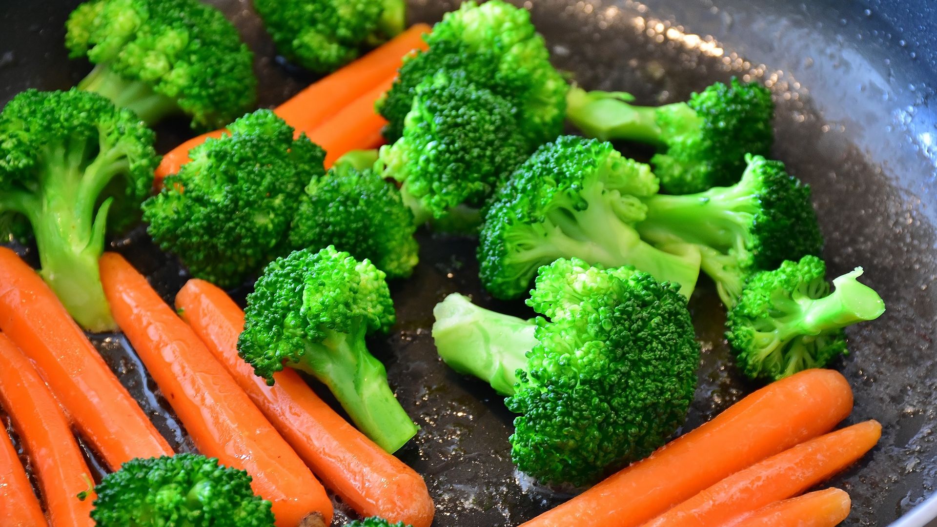 Wallpaper Carrot, green Broccoli, vegetables
