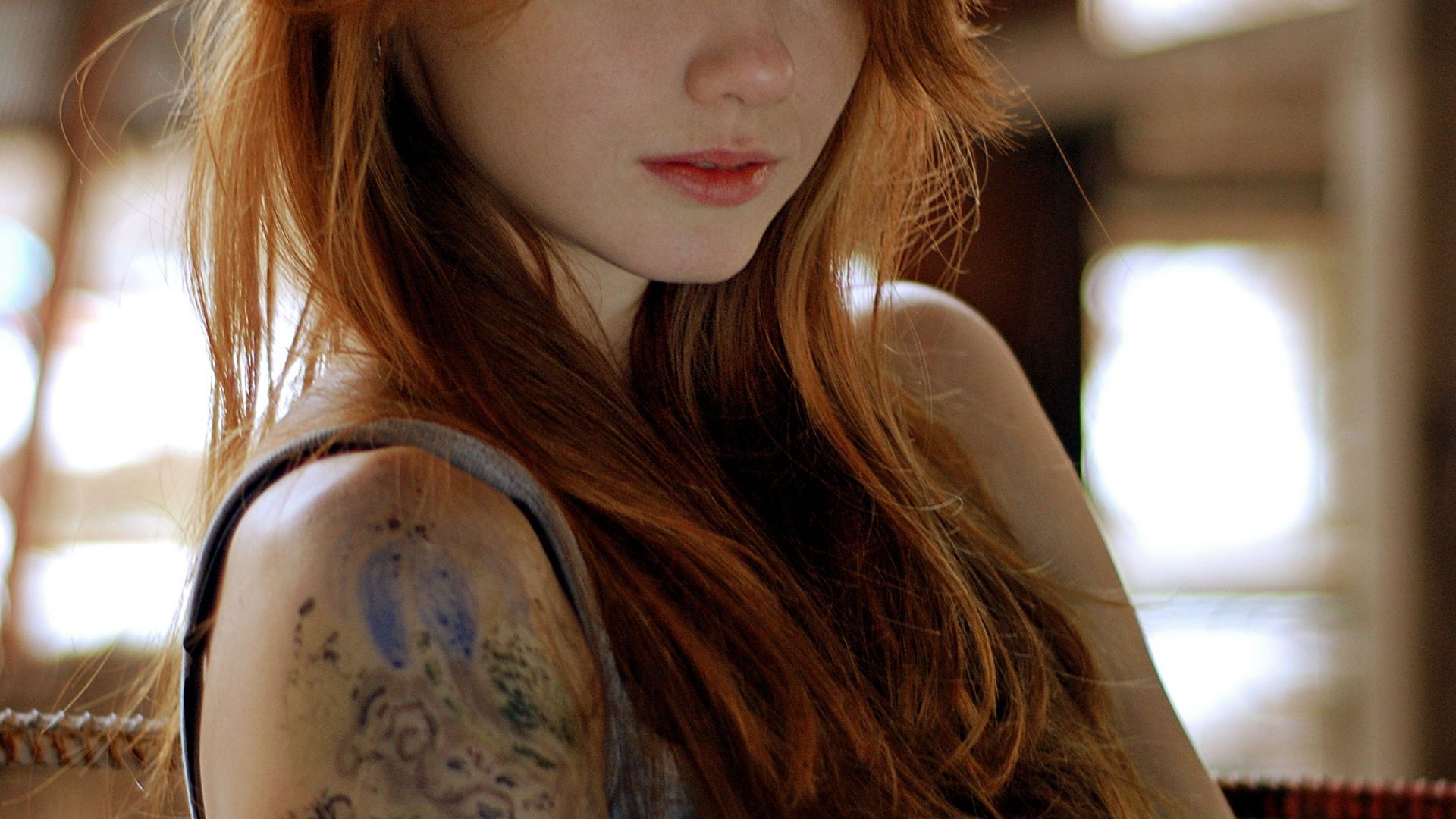 Wallpaper Cute girl with tattoo