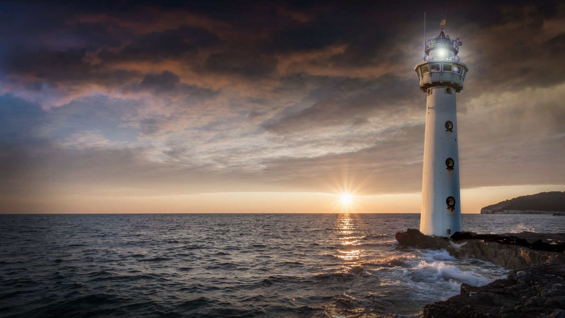 Wallpaper Lighthouse, glowing night, sea