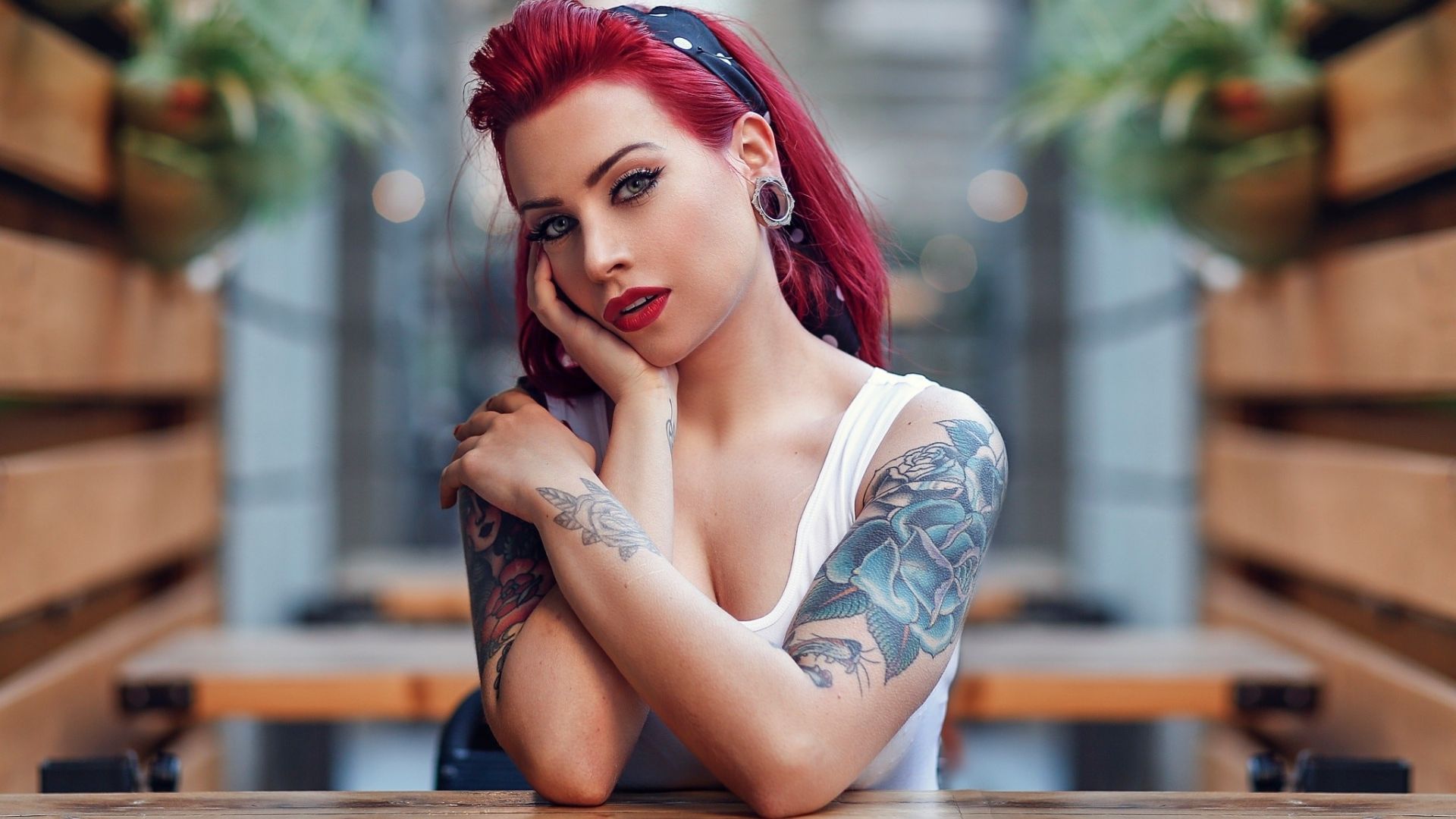 Wallpaper Red head Girl with tattoo
