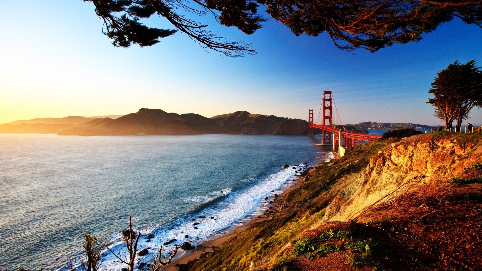 Wallpaper San Francisco bridge and beach