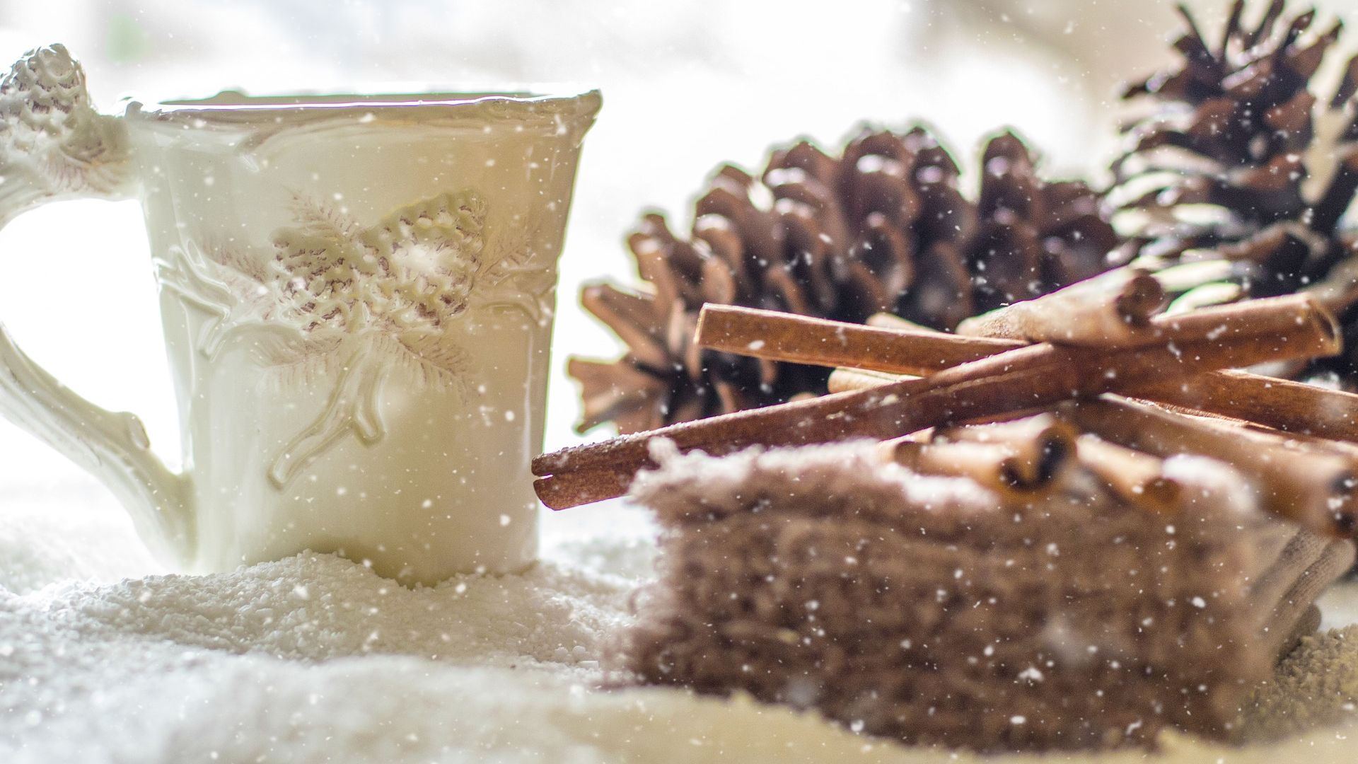 Wallpaper Pine cones, snow, winter, coffee cup