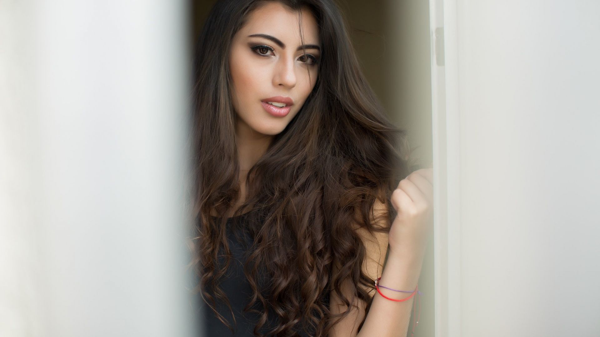 Wallpaper Camila, brunette, model