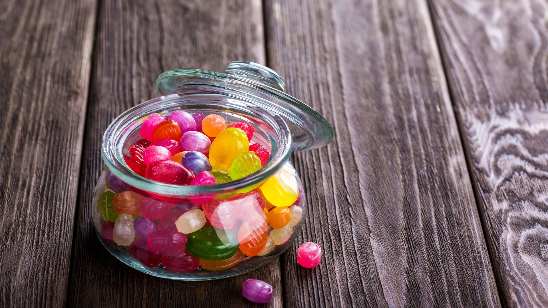 Wallpaper Colorful Candy, glass jar 