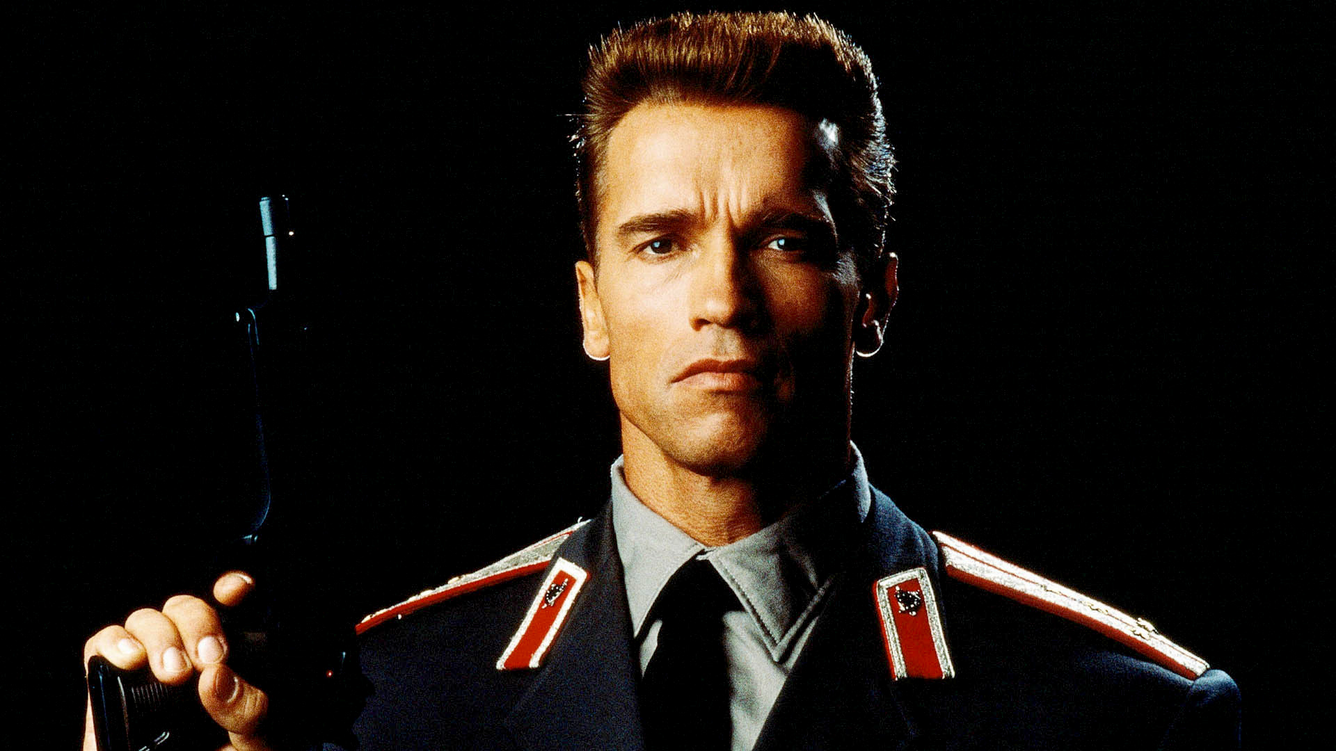 Wallpaper Red Heat, 1988 movie, Arnold Schwarzenegger, actor, gun, soldier