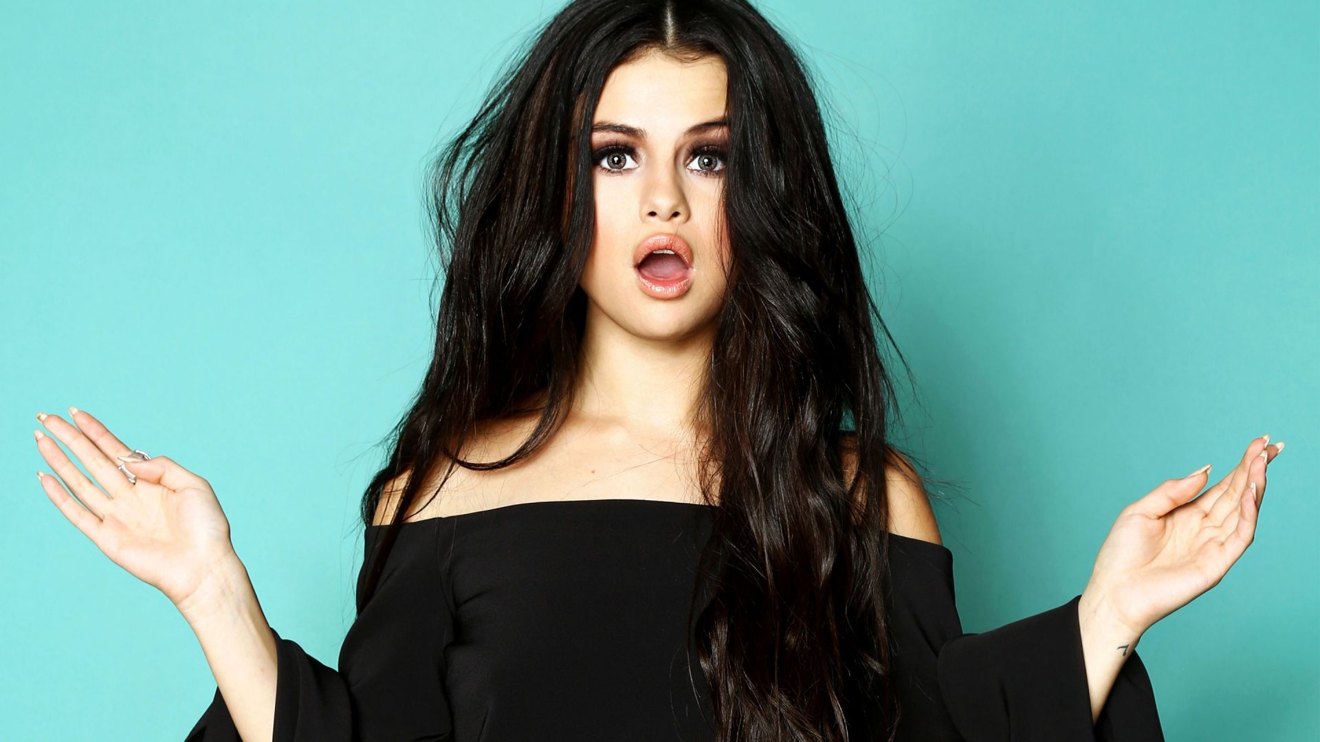 Wallpaper Selena Gomez, open mouth, singer