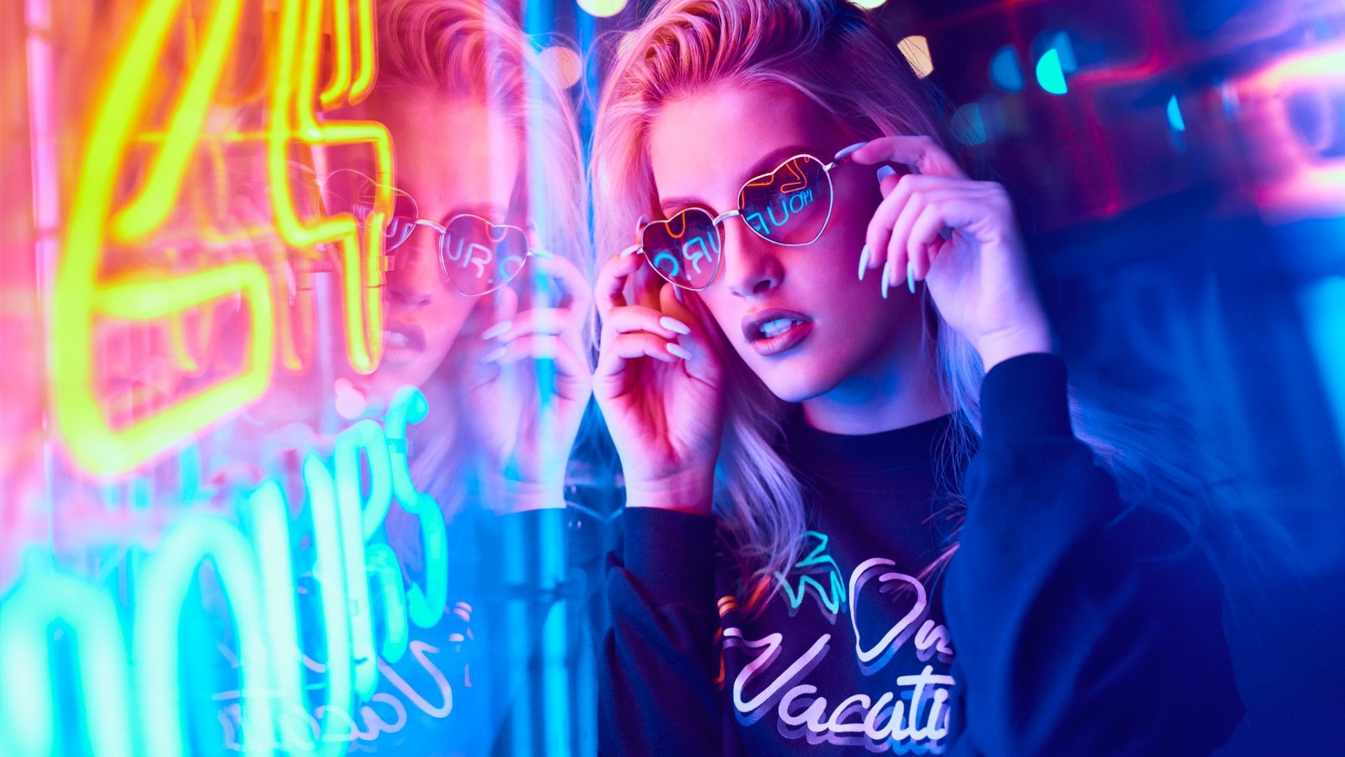 Wallpaper Party lights, girl model, blonde, sunglasses