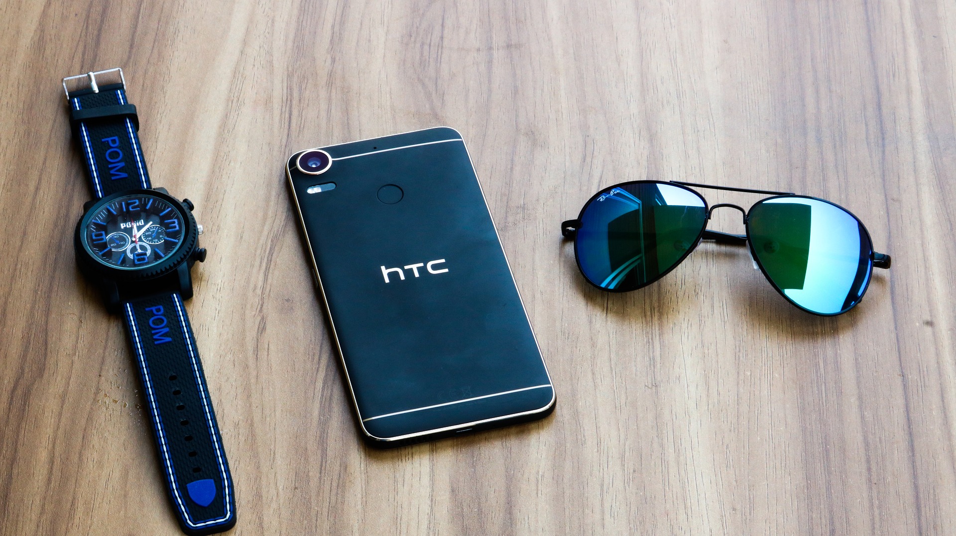 Wallpaper HTC mobile, watch, sunglasses