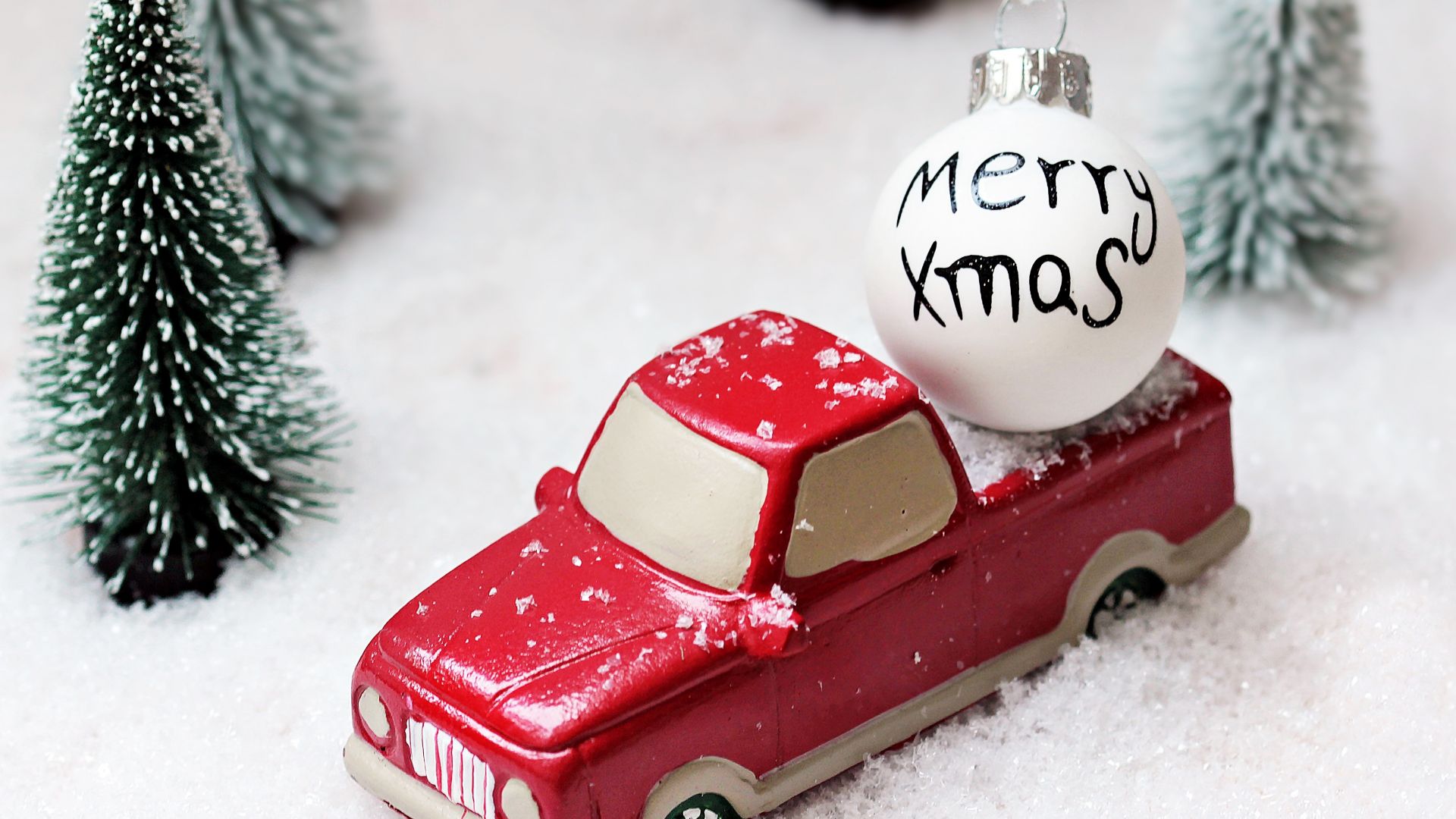 Wallpaper Christmas toys, cars, trees, ball, 2016, 4k