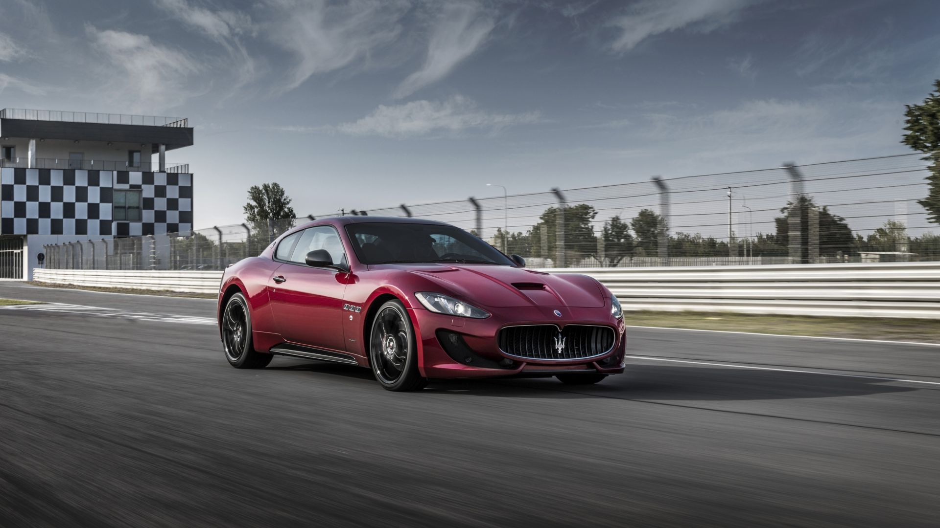 Wallpaper Maserati GranTurismo car, motion blur