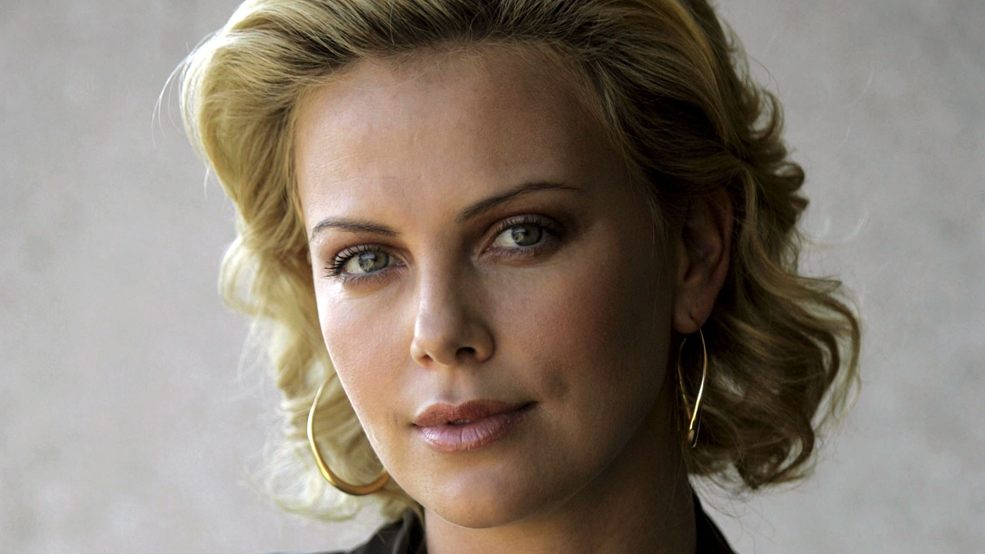 Wallpaper Blonde, Charlize Theron