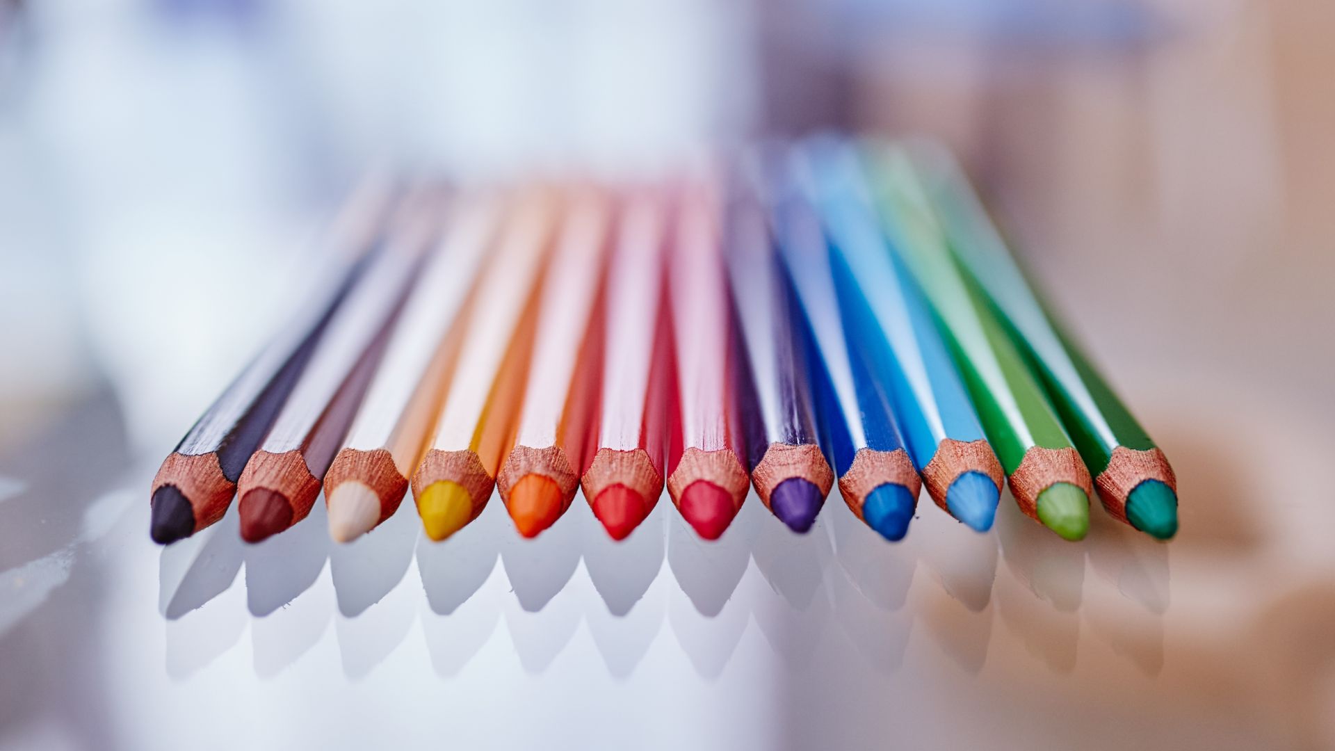 Wallpaper Colorful, sharpen pencils, reflections